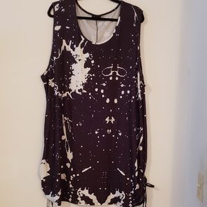 Lily black & white sleeveless tunic 4X